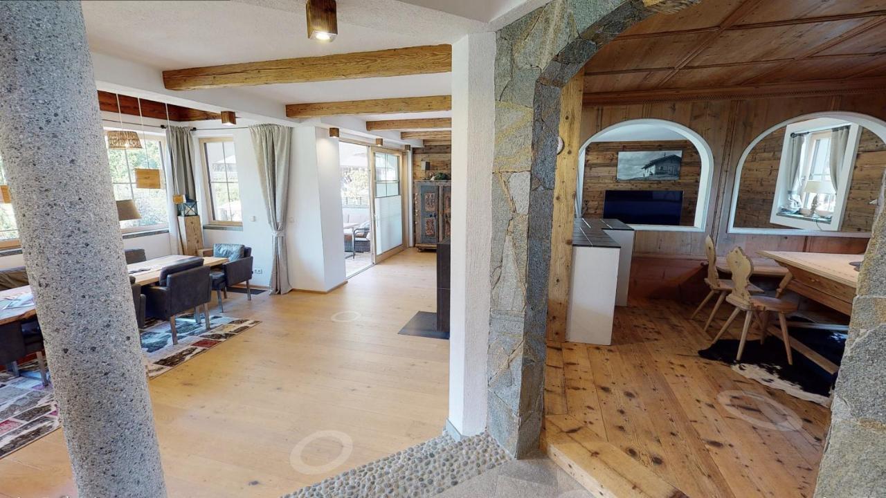 Appartements "Da Zillertaler Und Die Geigerin" Mayrhofen Eksteriør bilde