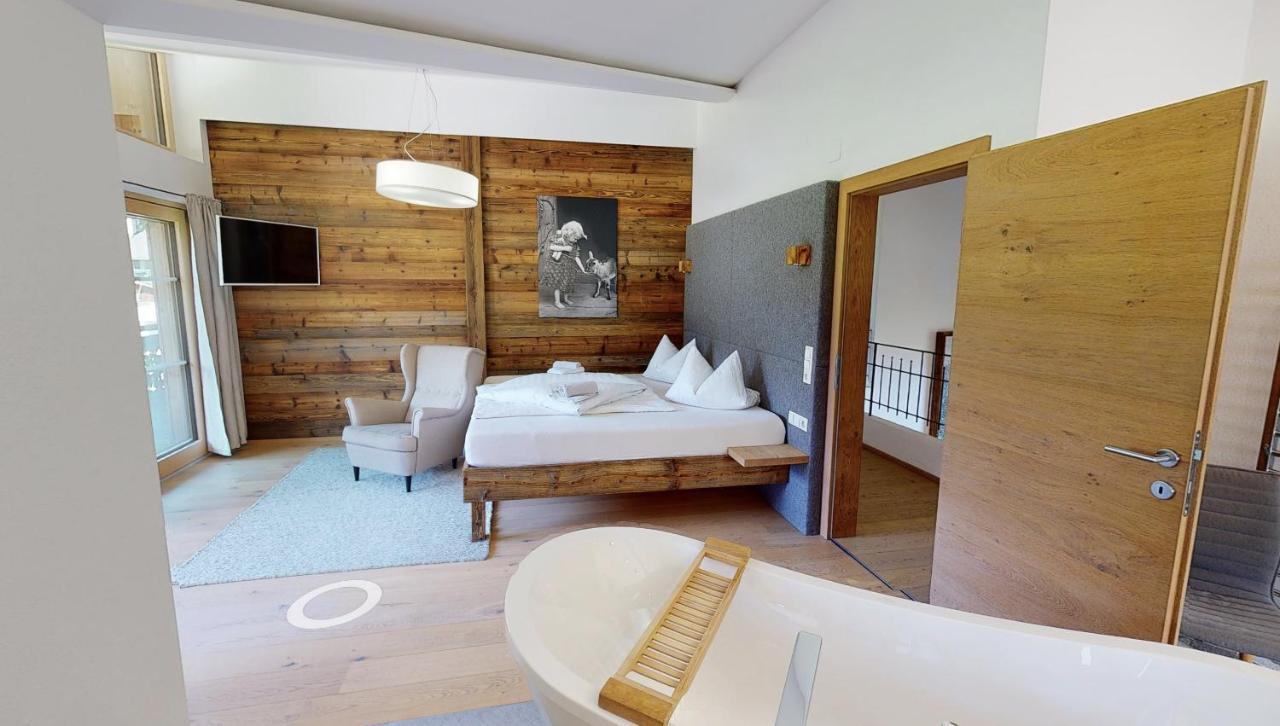 Appartements "Da Zillertaler Und Die Geigerin" Mayrhofen Eksteriør bilde